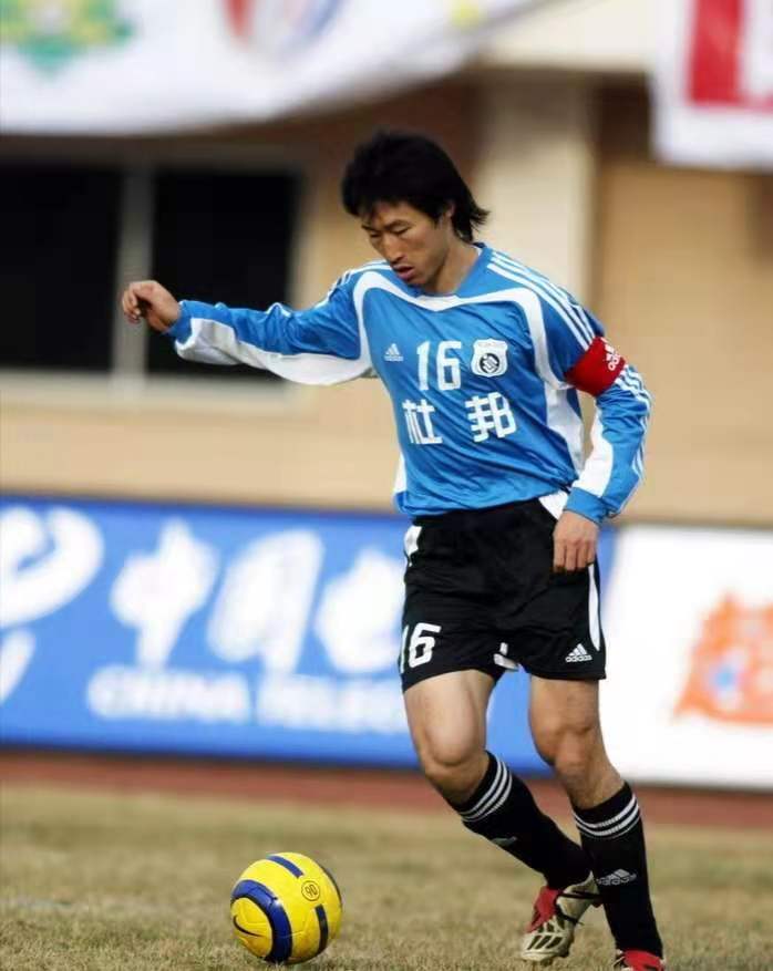 足球青训之阿贾克斯u13,大连毅腾足球俱乐部青训