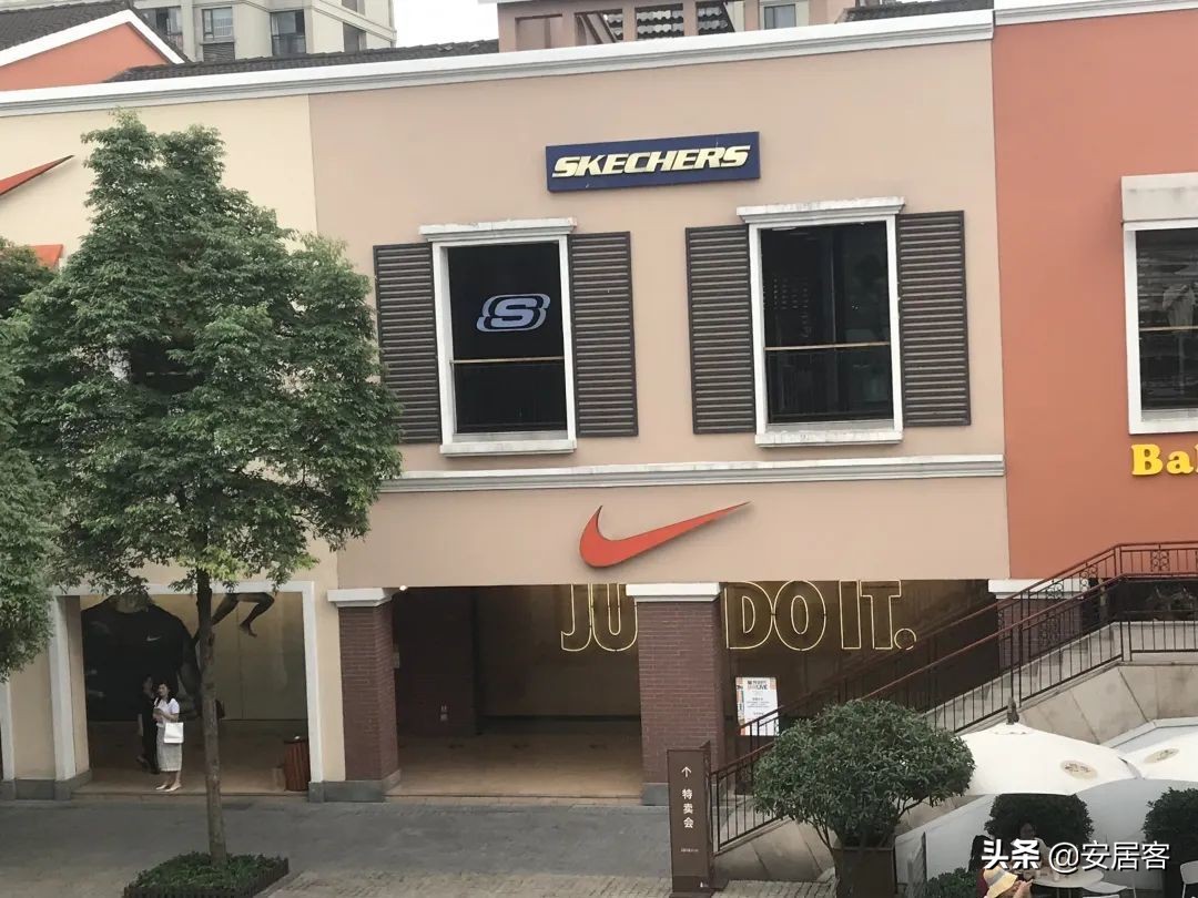 商业地产观察：奥特莱斯们的“折”学，会打败购物中心吗？