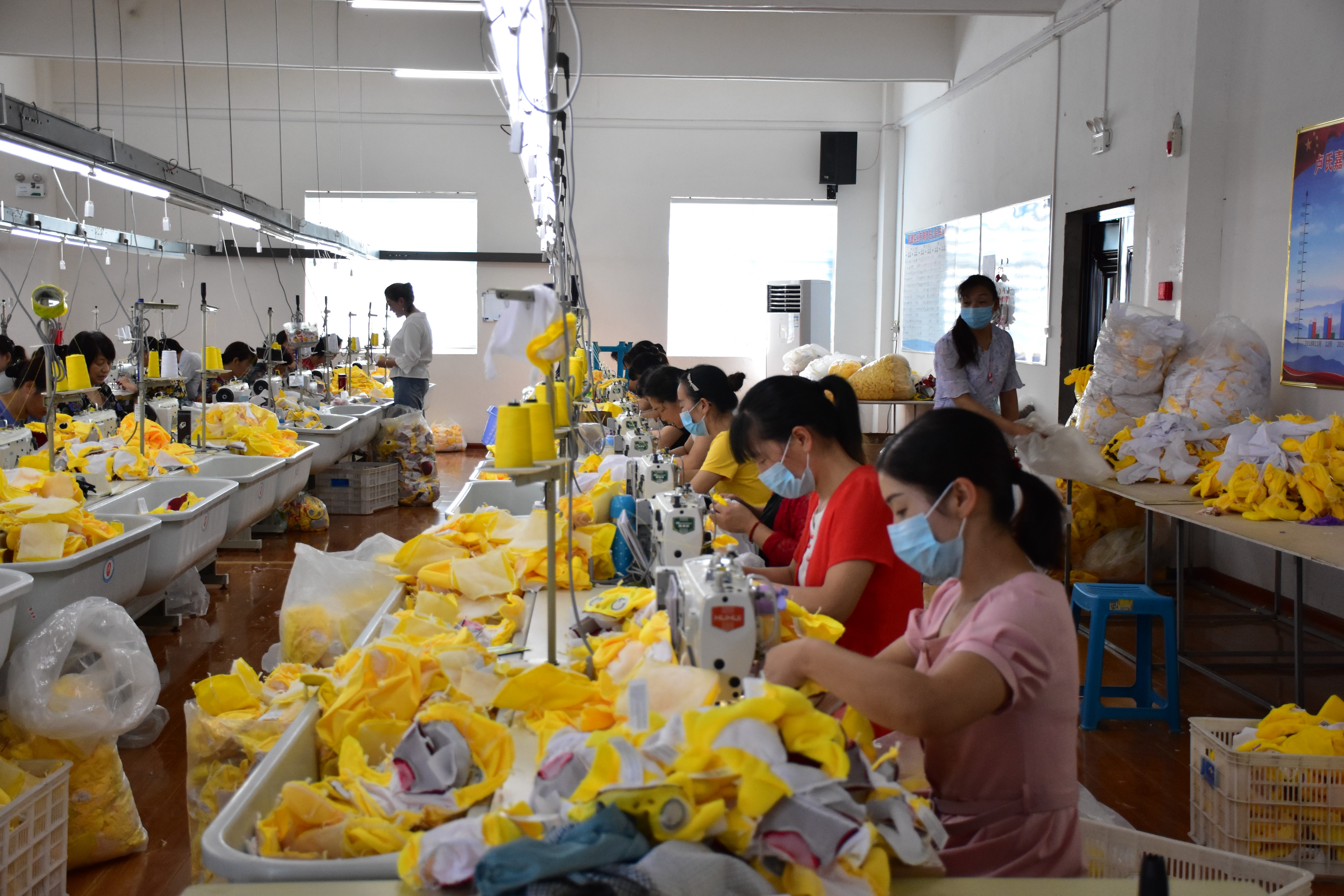 开展脱贫攻坚实践活动的目的,张劲松到天柱村调研脱贫攻坚工作