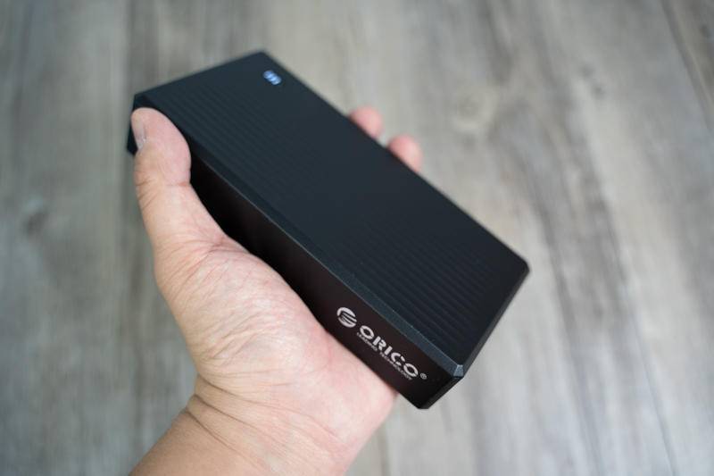 小米充电宝22.5瓦20000,小米10磁吸充电宝20000毫安