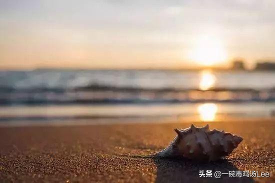 她说她要的口红我给不了，要分手吗，要分