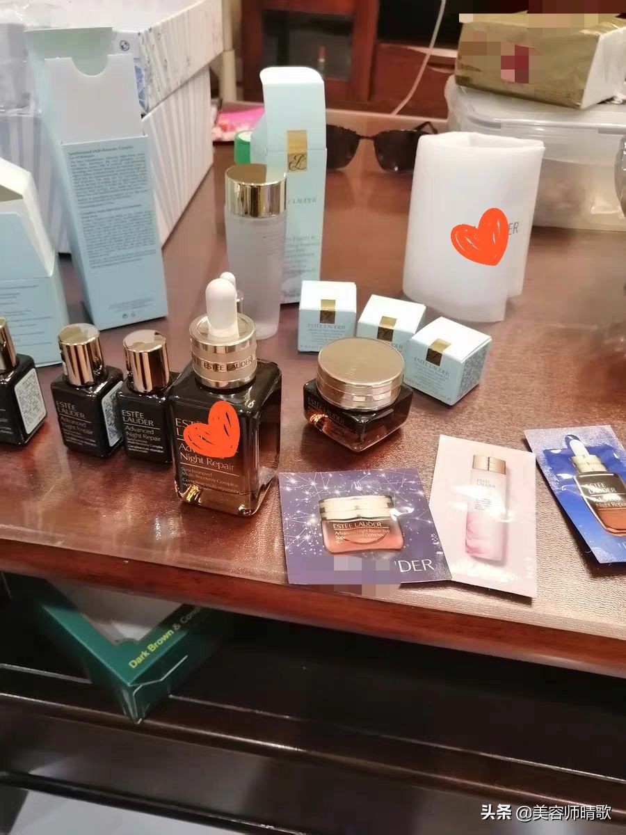 小棕瓶和sk2精华哪个好,抗老小黑瓶