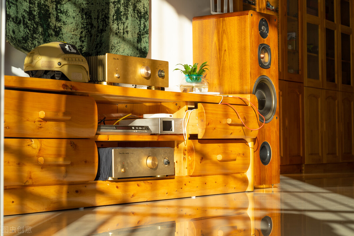 柏木家具的介绍,柏木实木家具产自哪里的