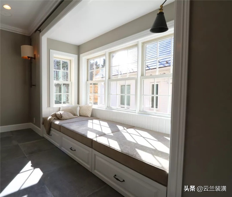 飘窗怎么做防水效果好,装修做飘窗墙面要做防水吗