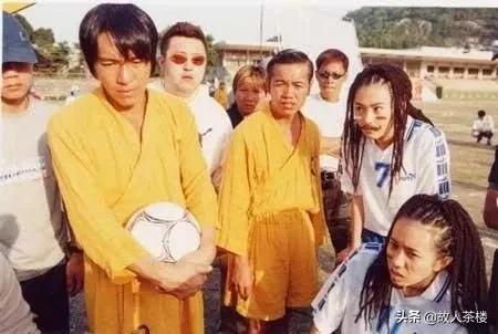 少林足球是哪年上映的,少林足球上映时间表