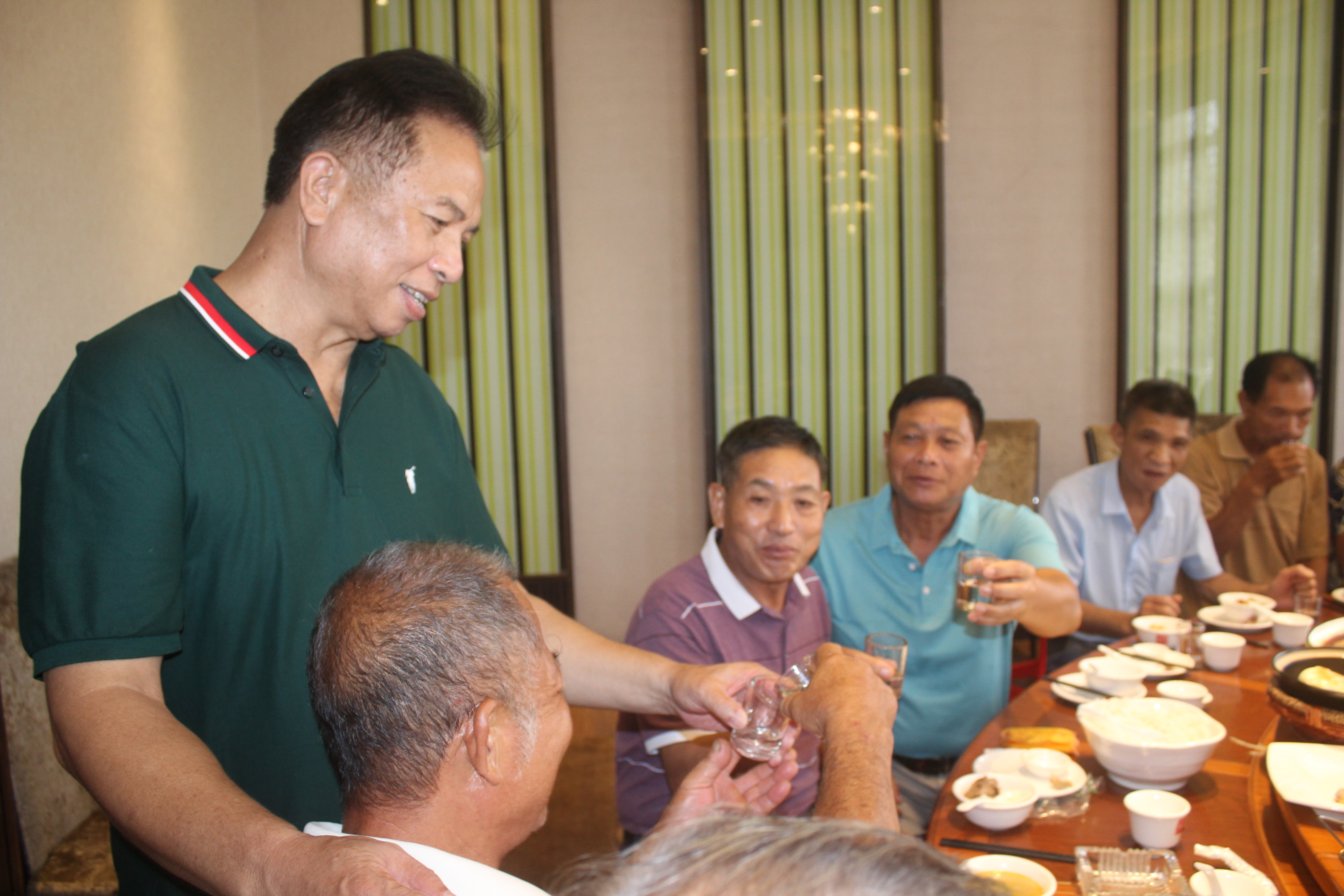 走进广空岁月永恒——地空导弹六团与四五八医院战友庆“八一”