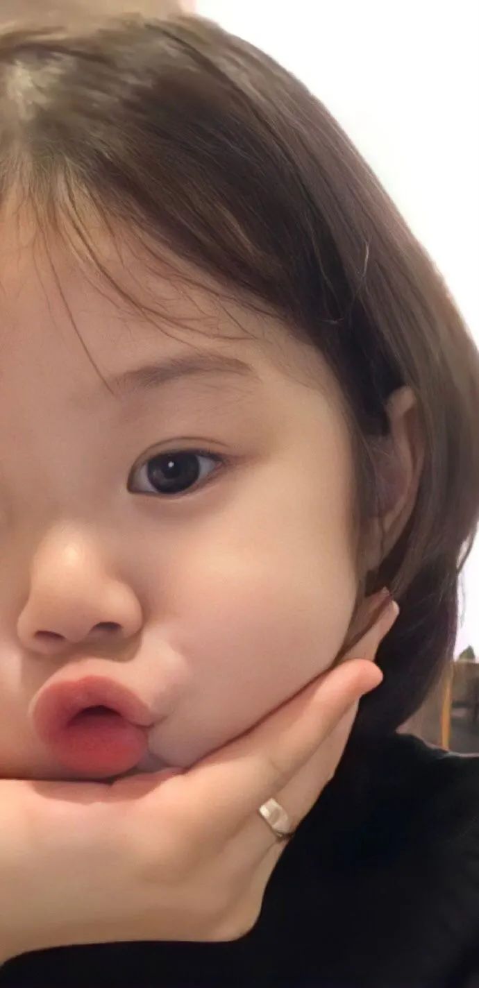 可爱宝宝壁纸高清全屏可自取,手机壁纸宝宝可爱女孩