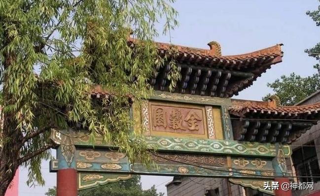 河南洛阳的美食有什么特点,为什么洛阳饮食和西安很像