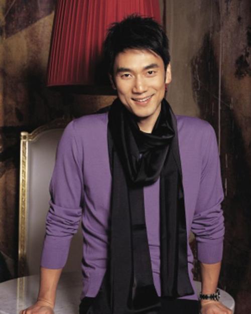 男歌手林依轮简历,明星林依轮照片