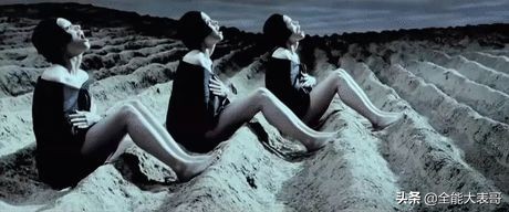 这是一部想象爆棚的超R级影片，好「色」之徒必看电影