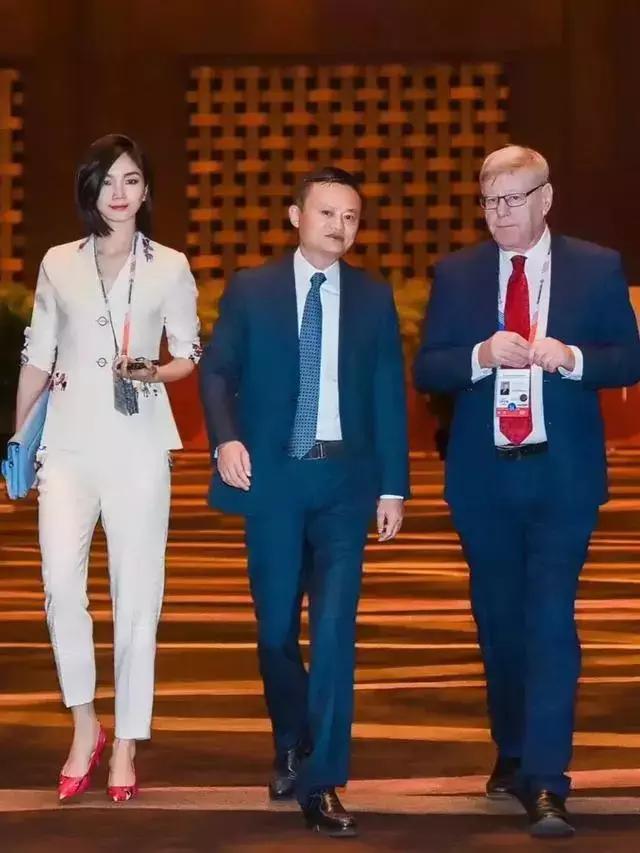 经邦：1321万元=多少面膜？“阿里前女高管”这次可能真的没骗人