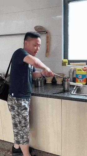 把车标全部抠掉违法吗,把车标抠下来清灰