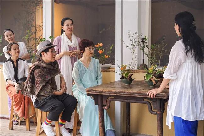 服装设计+花艺设计，只爱百分百纯天然