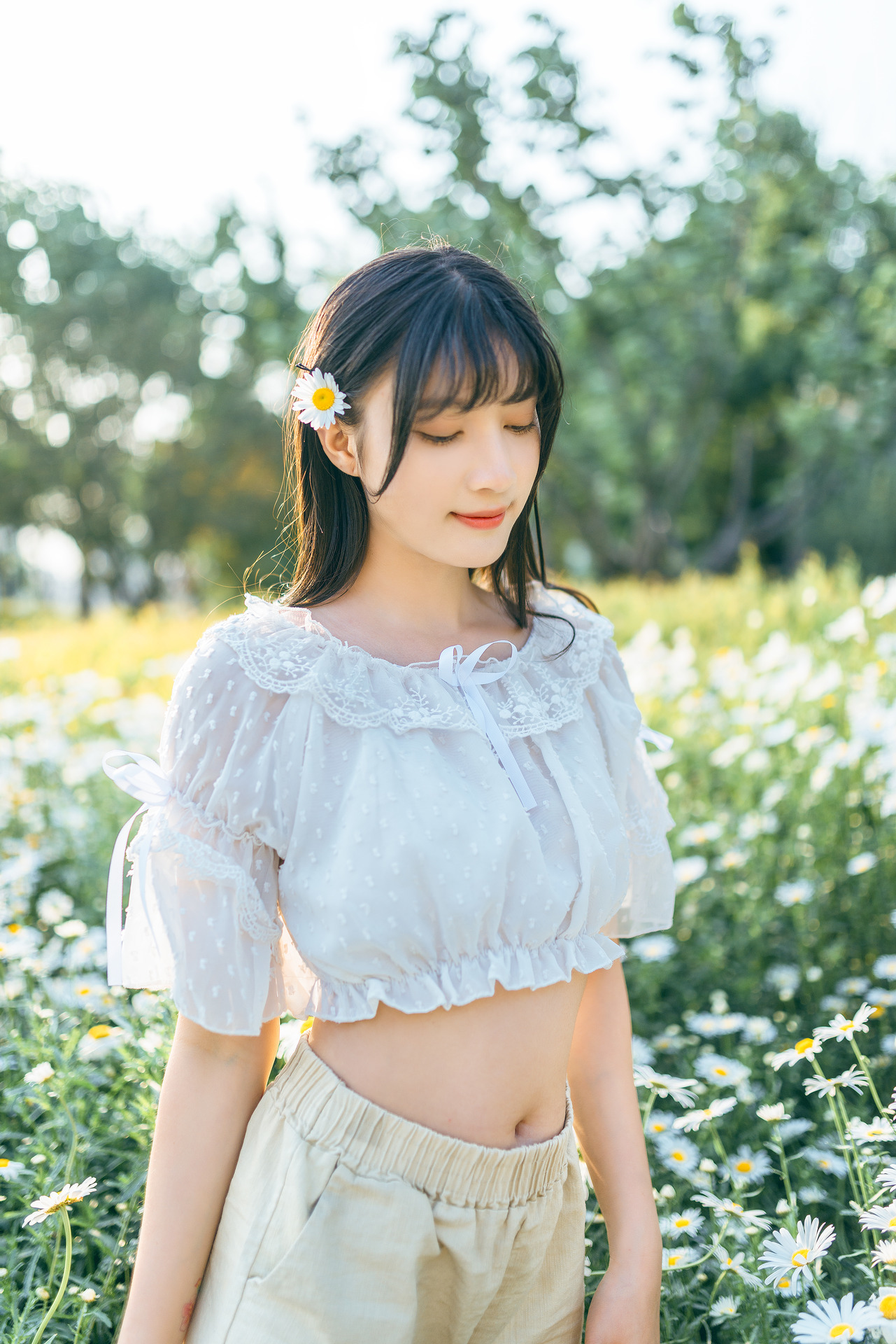 人像拍摄如何摆出自然的姿势,郁金香与人像拍照姿势照片