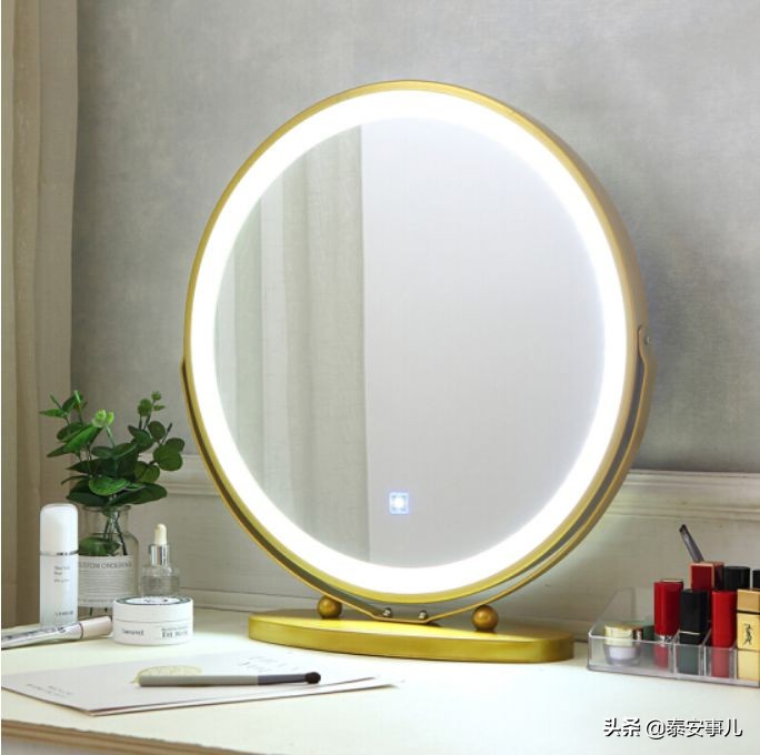 多功能网红led化妆镜,网红led化妆镜折叠便携带灯