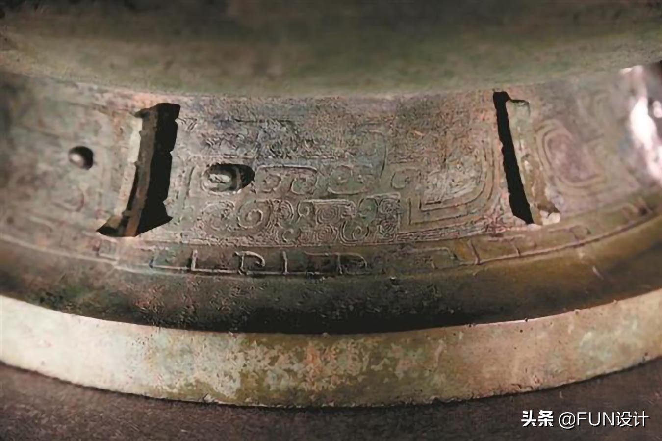 青铜夔纹蟠龙盘在哪,商代青铜夔纹蟠龙盘