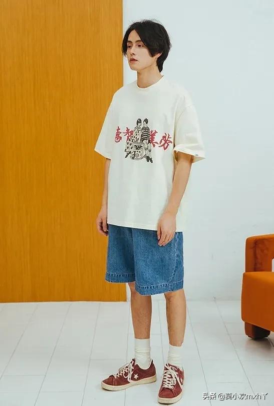 男生眼里的“清凉女孩”都是怎样的？各种短裤拯救35度下的潮人