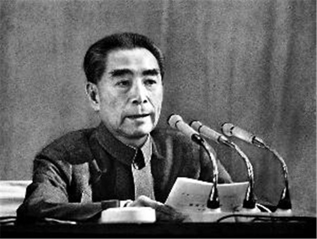1949年，毛主席当选主席时缺了一票