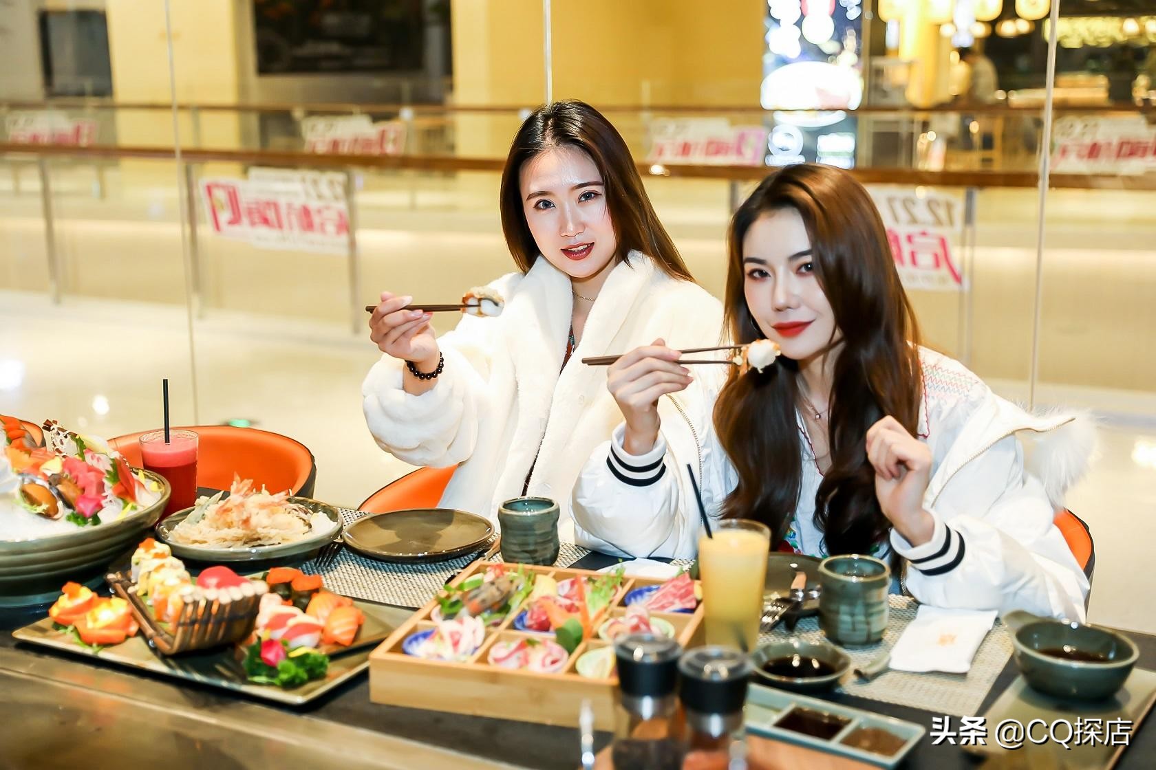 成都后花园爱琴海购物公园最新,成都后花园爱琴海购物公园视频