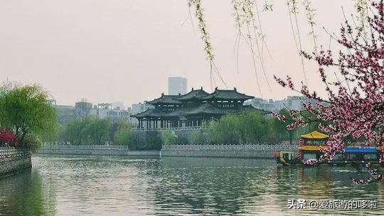 比杭州好的城市,比杭州好玩的地方