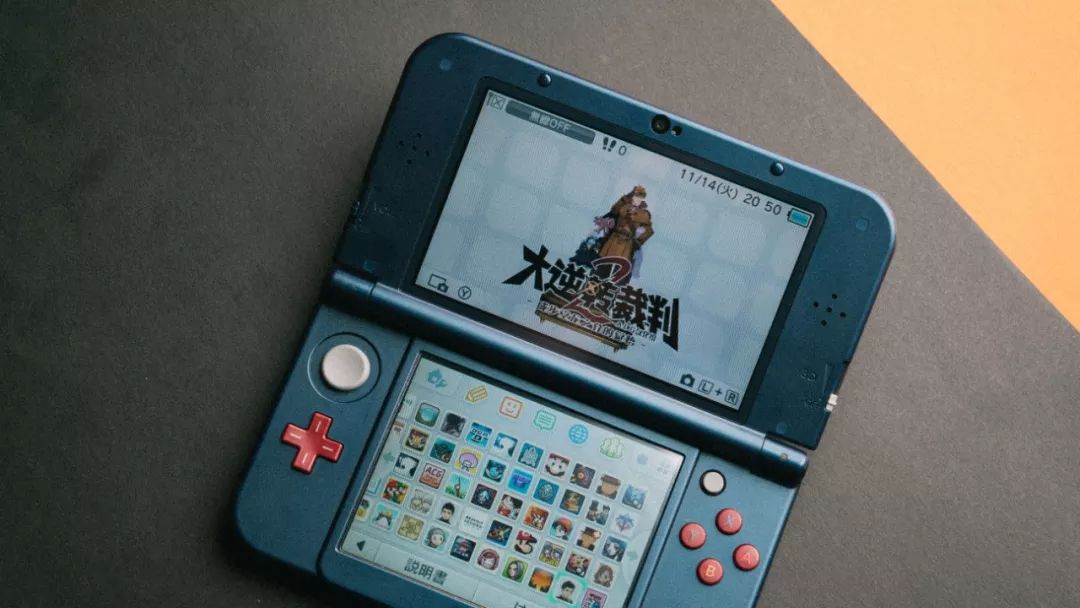 switchlite买硬破还是普通的好,现在买switchlite合适吗