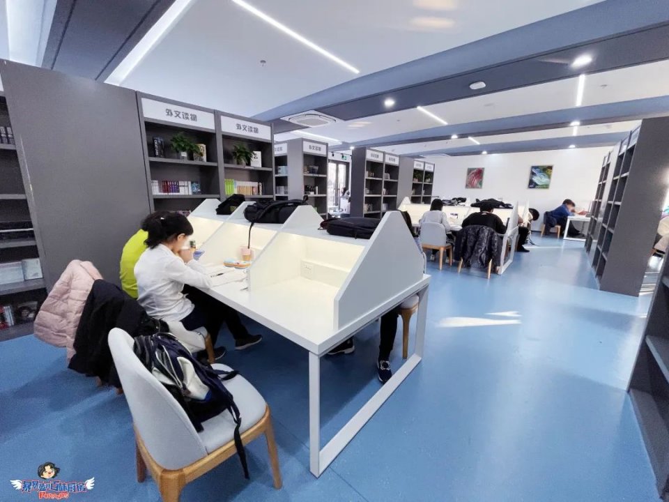 美哭了！沈阳公园里的高颜值城市书房，周末限流入馆！暴风哭泣