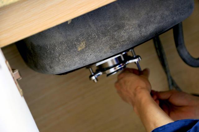 厨余垃圾处理器助你解决厨房垃圾,垃圾处理器要定期清理吗