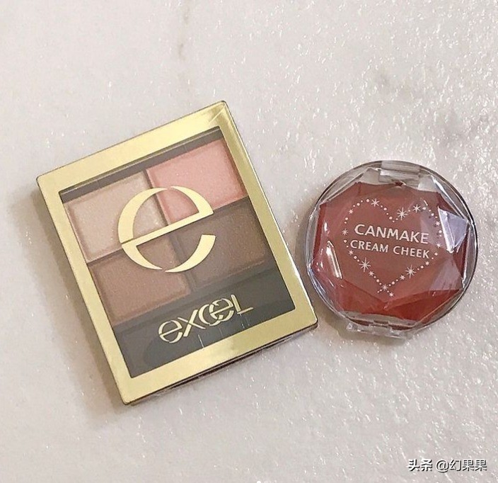 日系妆容必备彩妆有哪些,好气色简单妆容