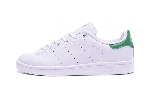 阿迪达斯ultraboost袜套鞋,阿迪达斯streetball老爹鞋