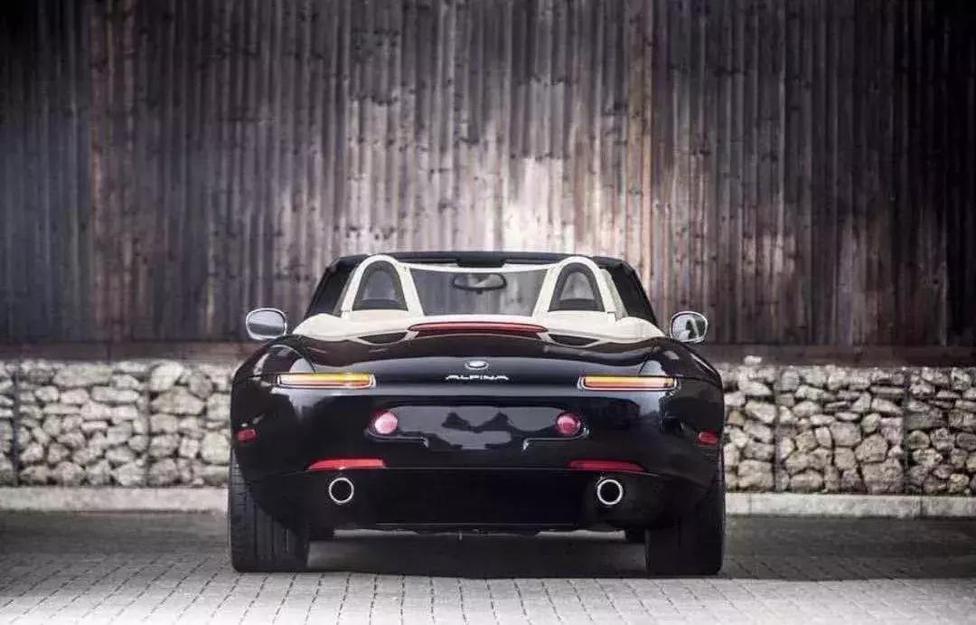 宝马z8007,007里的z8