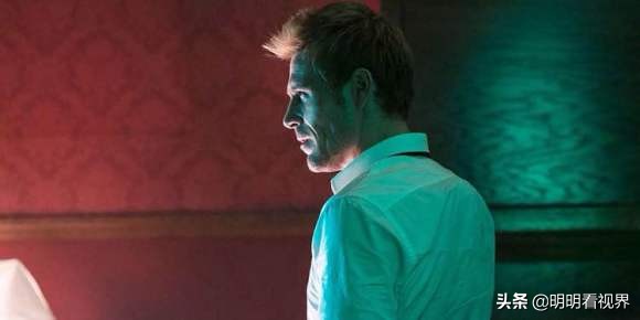 美剧康斯坦丁经典片段,美剧解说一口气看完系列康斯坦丁