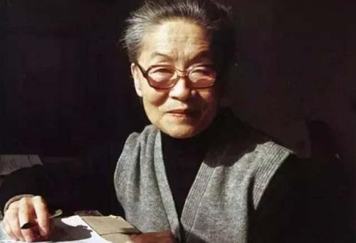 中国最后一位女先生生平介绍,中国最后一位远离世俗的老人
