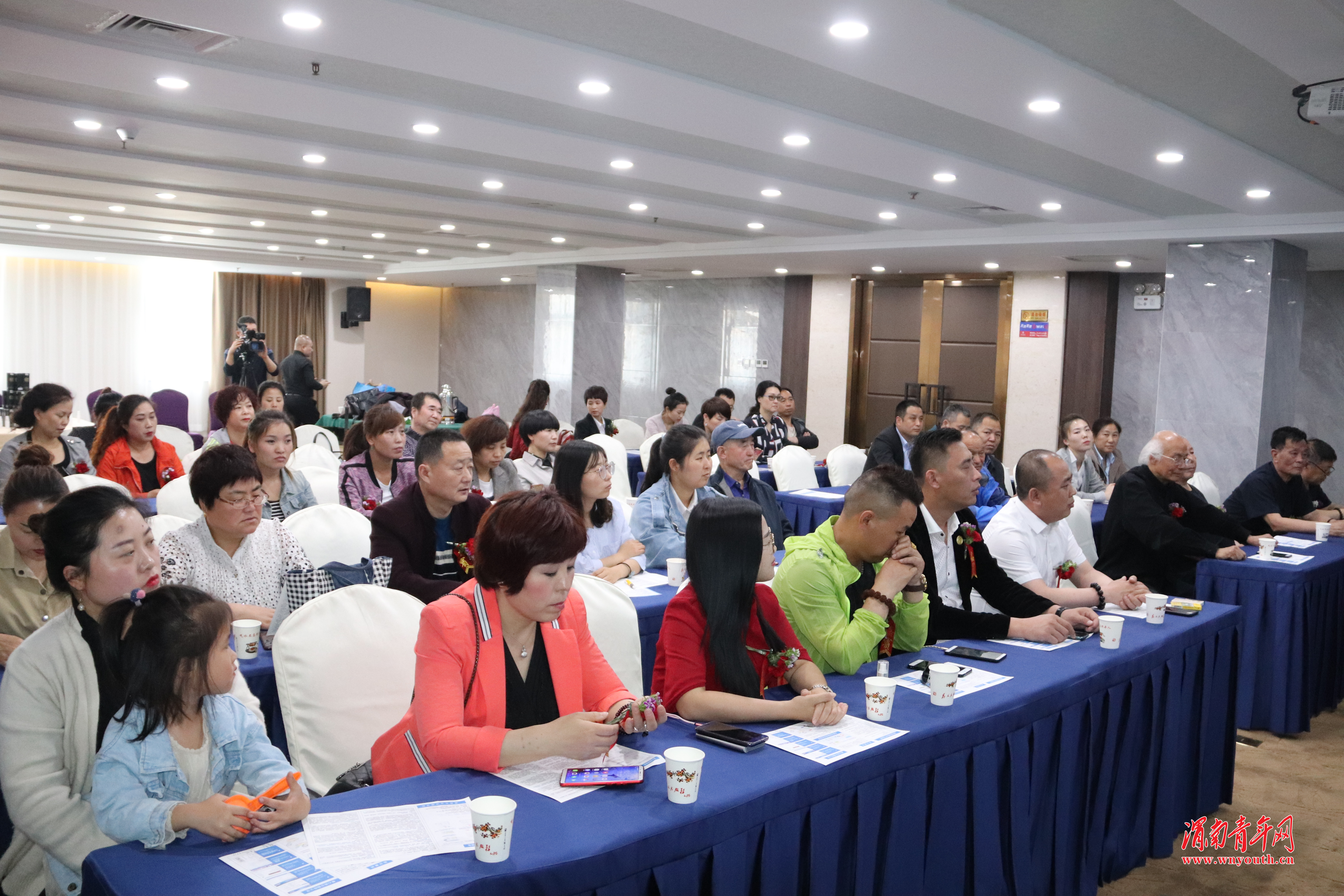 遇见多功能水能喷伤口吗,自身抗菌因子杀毒