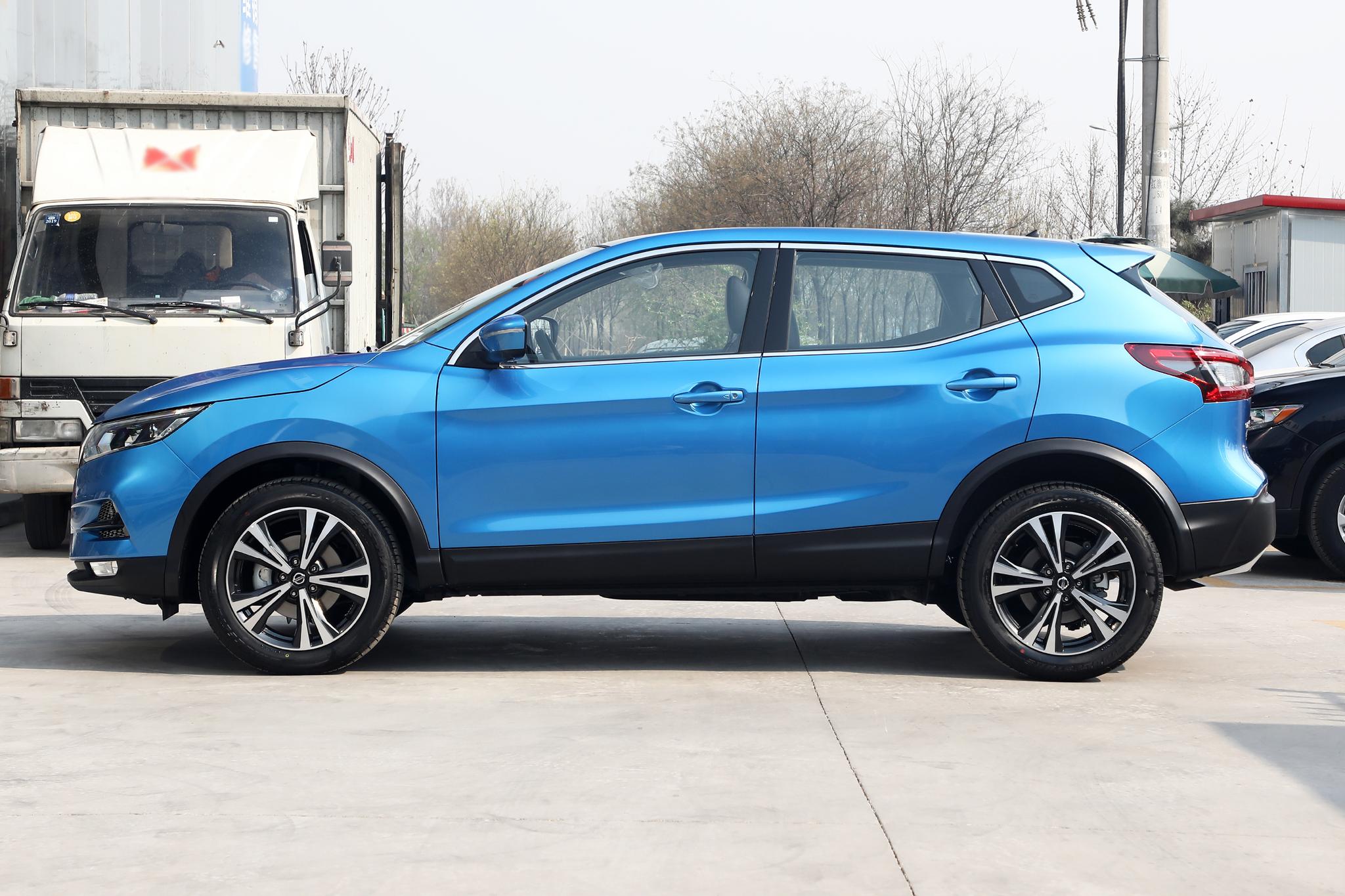 日产逍客车身漆面脱落,逍客掉漆怎么处理