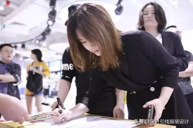 圈中大事|穿针引线共同发起组织【開門】设计沙龙复盘大咖解密