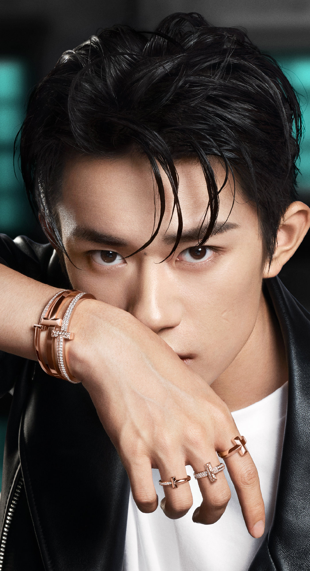 蒂芙尼易烊千玺活动珠宝价格,易烊千玺珠宝代言蒂芙尼视频