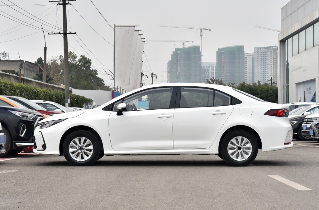 丰田卡罗拉双擎的评价,关于丰田的测评