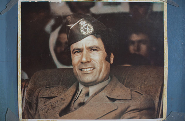 卡扎菲生前有多狂妄,卡扎菲对各国做了什么