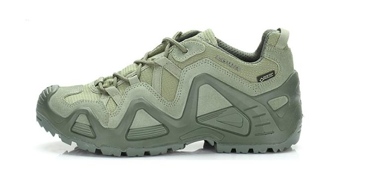 旅游登山必备的装备有哪些,户外徒步登山带什么