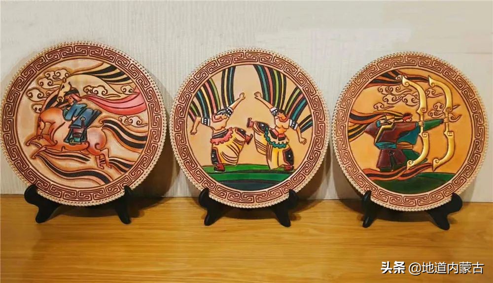 蒙古族手工皮雕包,蒙古族特色民间工艺