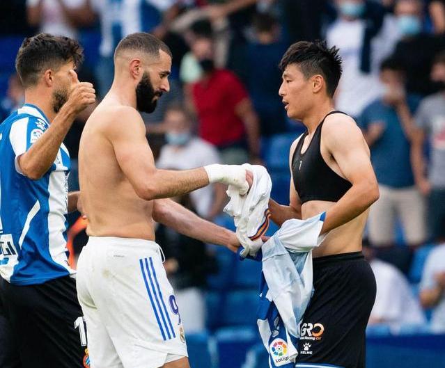 月黑风高夜高潮版,拜仁慕尼黑巴黎圣日耳曼历史对决