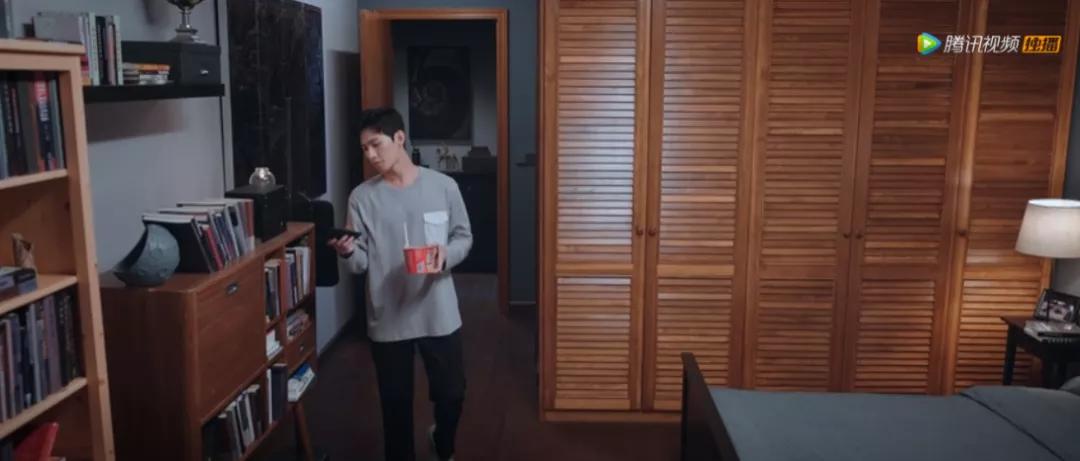 最近网剧里的房子，有点无力吐槽