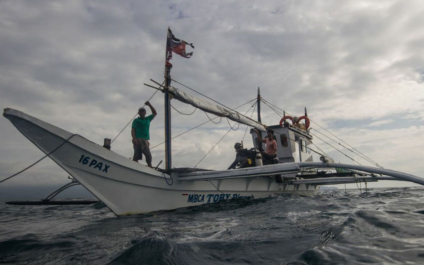 菲律宾长滩潜水攻略,菲律宾长滩岛潜水要满18吗
