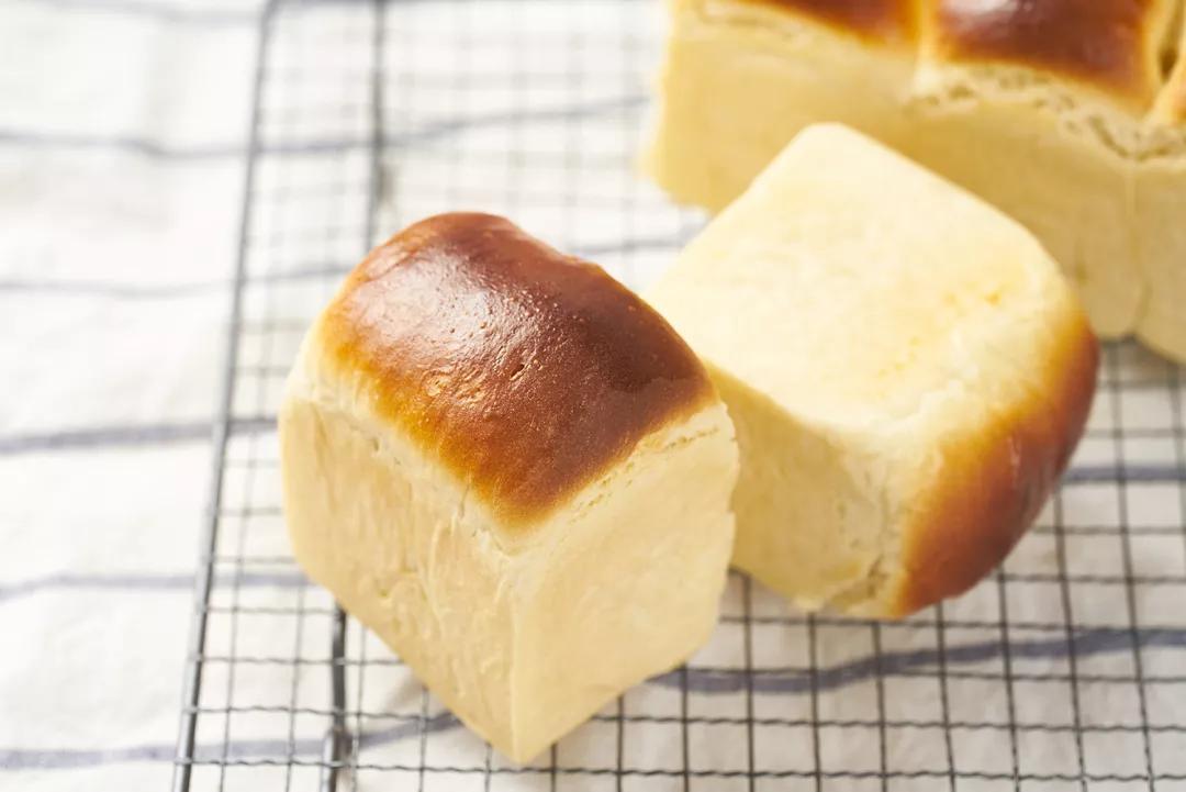 打好的奶油用不完做什么好吃,怎么做奶油最简单不用过夜