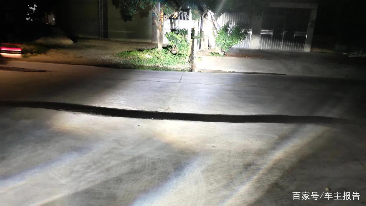 汽车卤素灯氙气大灯led大灯哪个好,汽车大灯氙气灯和led哪种比较好