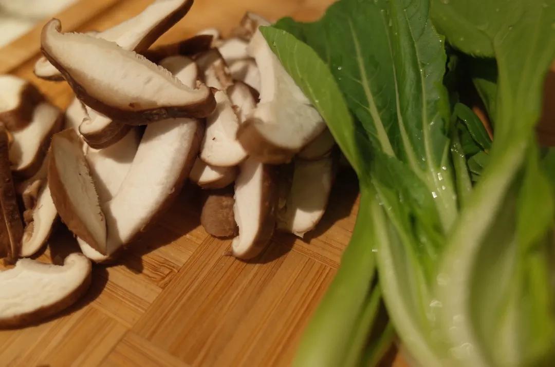 香港师傅教你做美食,香港正宗煲仔饭做法