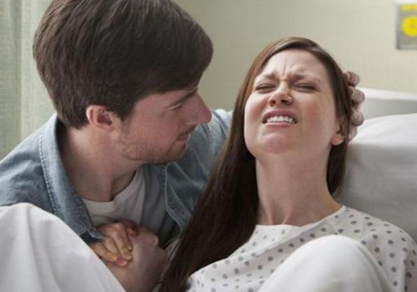 为啥顺产的时候孕妇不能用力过猛,分娩时孕妇都会经历这三种尴尬事