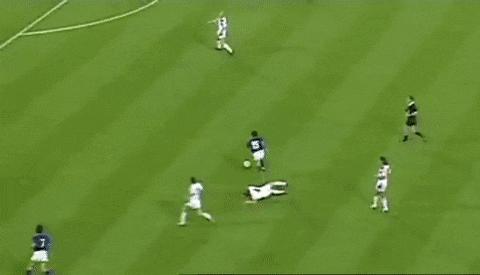 罗伯特巴乔个人简介,教授的球迷忧郁王子罗伯特巴乔