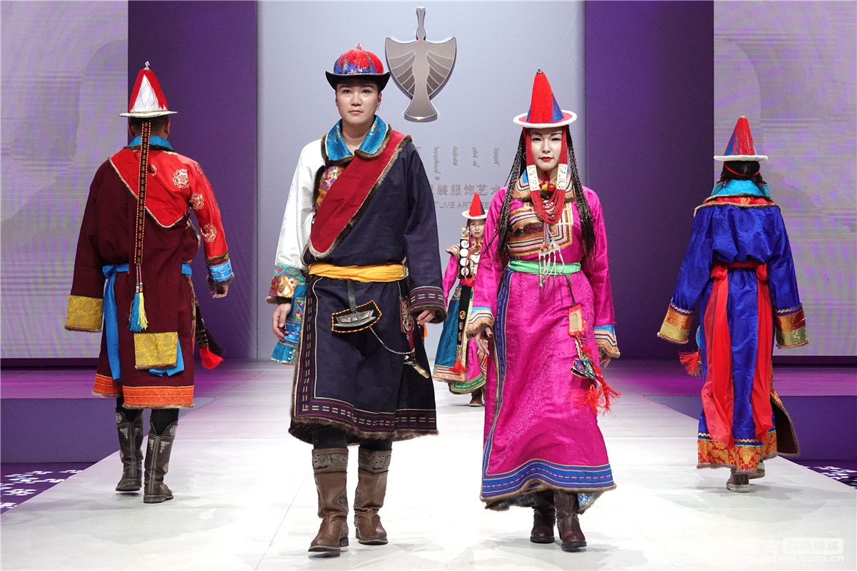 外国人未入中国国籍证明怎么写,外国人身份证民族填什么