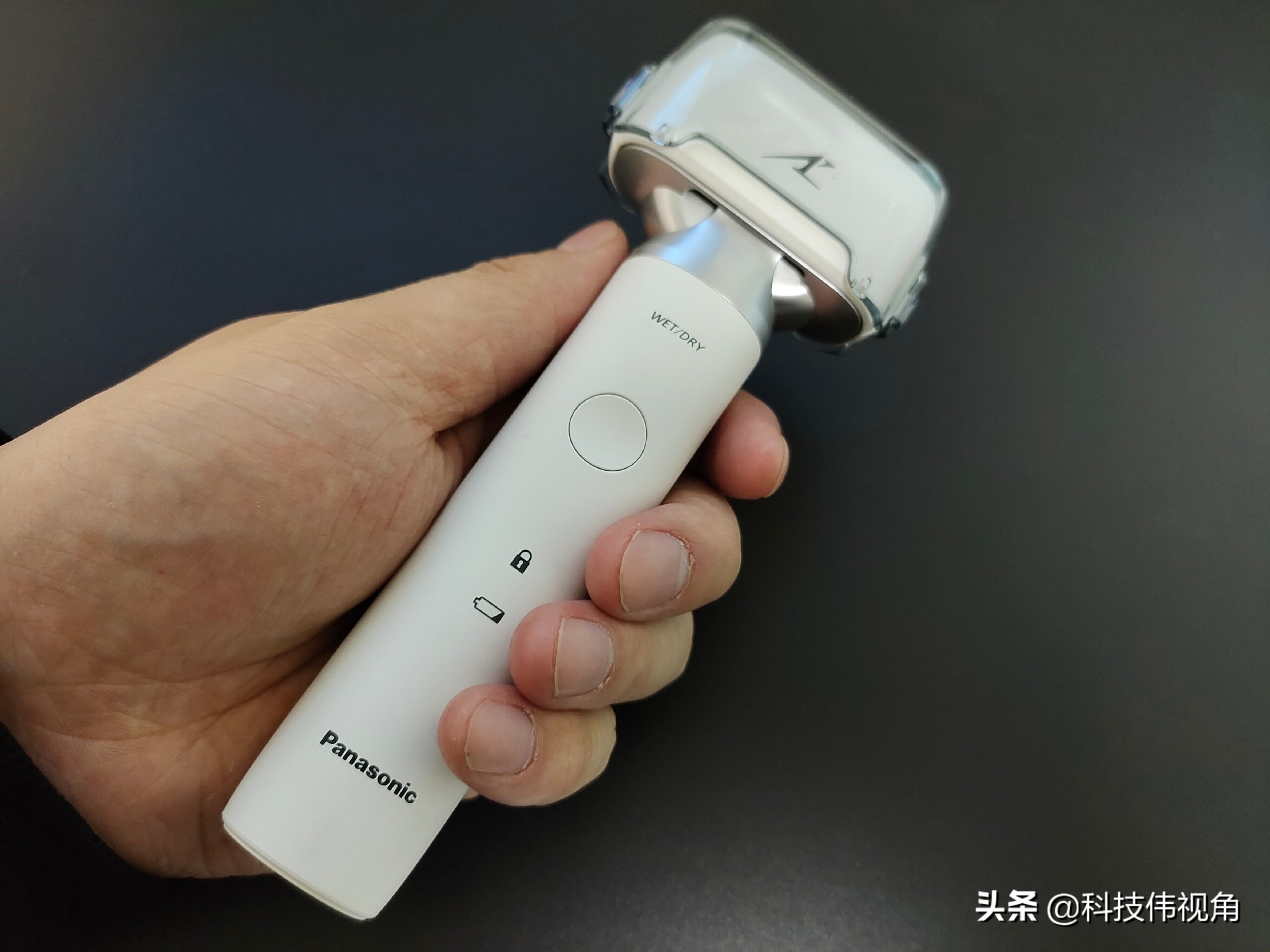 松下剃须刀小锤子2.0升级款测评,松下剃须刀9系和大锤子哪个好用